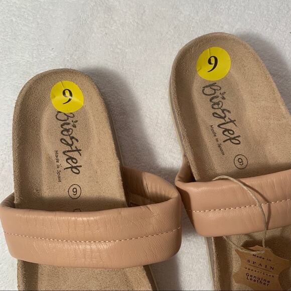 Biostep Light Pink Leather Sandals Slides Slip Ons Made in Spain NWT - Picture 3 of 9